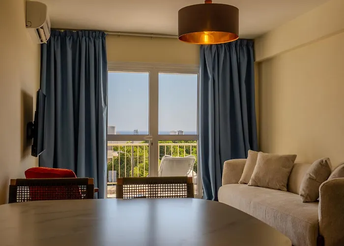 Seaview Newly Renovated To High Quality