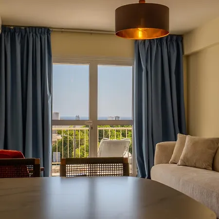 Seaview Newly Renovated To High Quality