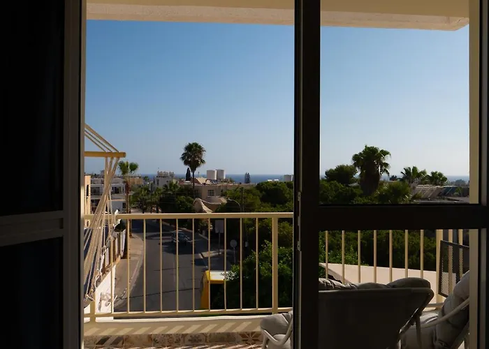 Seaview Newly Renovated To High Quality Διαμέρισμα Αγία Νάπα