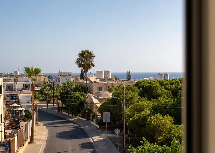 Seaview Newly Renovated To High Quality Διαμέρισμα *